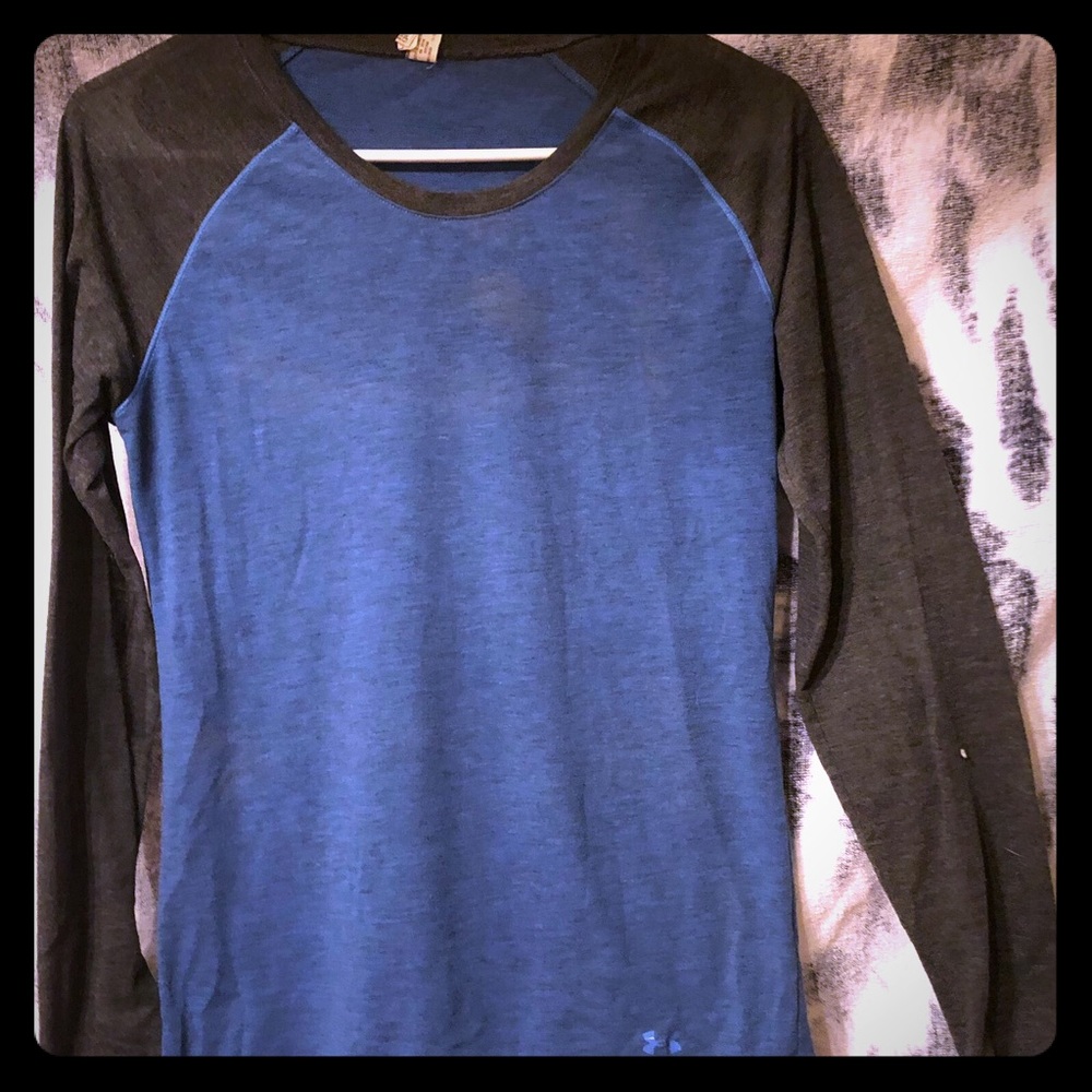🌟3 for $10 UnderArmor Long Sleeved Baseball Shirt